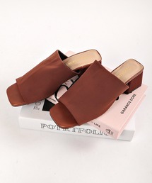 LibertyDoll スクエアトゥ5.5cmフレアヒールストレッチサンダル
