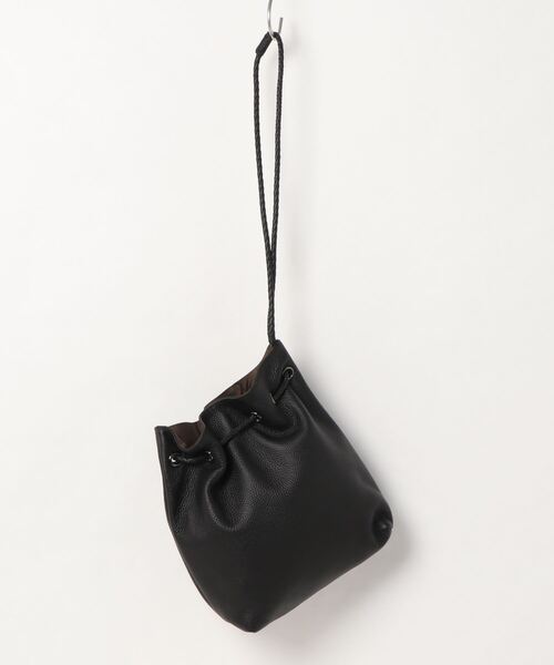 VitaFelice（ヴィータフェリーチェ）の「本革巾着ミニバッグ（ショルダーバッグ・レディース・ブラック/オフホワイト/ベージュ系その他・FREE）」の6枚目の写真