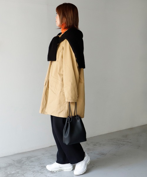 VitaFelice（ヴィータフェリーチェ）の「本革巾着ミニバッグ（ショルダーバッグ・レディース・ブラック/オフホワイト/ベージュ系その他・FREE）」の15枚目の写真