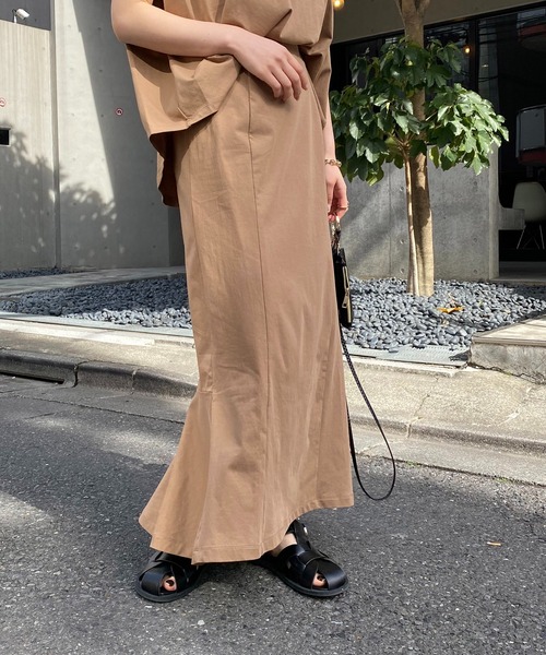 CAPRICIEUX LE'MAGE(カプリシューレマージュ)の「<セットアイテム>Tシャツ×スカートセットアップ(ワンピース・レディース・ブラック/モカ/グレイッシュベージュ・FREE)」の14枚目の写真