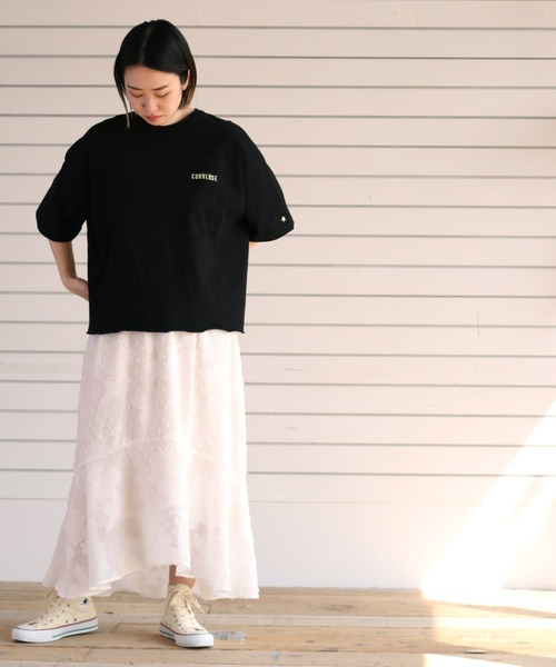 CONVERSE(コンバース)の「【CONVERSE ALLSTAR】ネオンカラーバックプリントTee(Tシャツ/カットソー・レディース・ホワイト/ブラック/ホワイト系その他/ブラック系その他・M)」の18枚目の写真