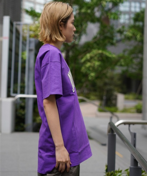 AVIREX（アヴィレックス）の「【WEB&DEPOT限定】COLLEGE LOGO ONE PIECE/ カレッジロゴワンピース（チュニック・レディース・パープル/グリーン/ホワイト・FREE）」の18枚目の写真