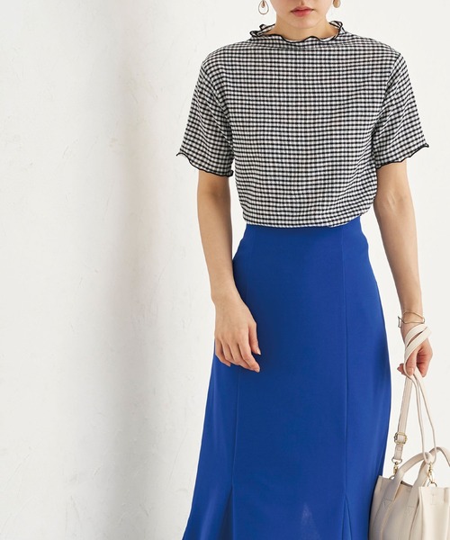 BELLUNA PLUS(ベルーナ)の「エアリー素材メロー配色半袖プルオーバー(Tシャツ/カットソー・レディース・ブラック/サックスブルー/グリーン・MEDIUM/LARGE)」の6枚目の写真