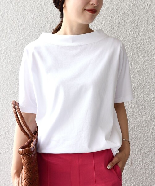SHIPS（シップス）の「*バリエーションネックTEE◆（Tシャツ/カットソー・レディース・ホワイト/ブラック/ダークグリーン/グレー/グレー系/ダークグリーン系/ライトグリーン系/ライトグリーン/ホワイト系/ブラック系・ONE SIZE）」の3枚目の写真