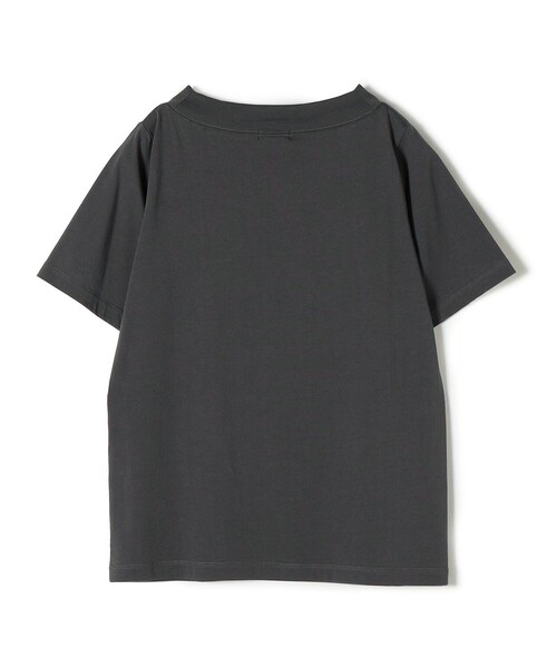SHIPS（シップス）の「*バリエーションネックTEE◆（Tシャツ/カットソー・レディース・ホワイト/ブラック/ダークグリーン/グレー/グレー系/ダークグリーン系/ライトグリーン系/ライトグリーン/ホワイト系/ブラック系・ONE SIZE）」の20枚目の写真