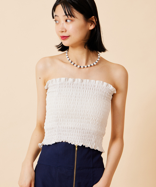 U by SPICK&SPAN(ユーバイスピックアンドスパン)の「ギンガムシャーリングベアトップ(チューブトップ・レディース・ホワイト/ブラック・FREE)」の4枚目の写真