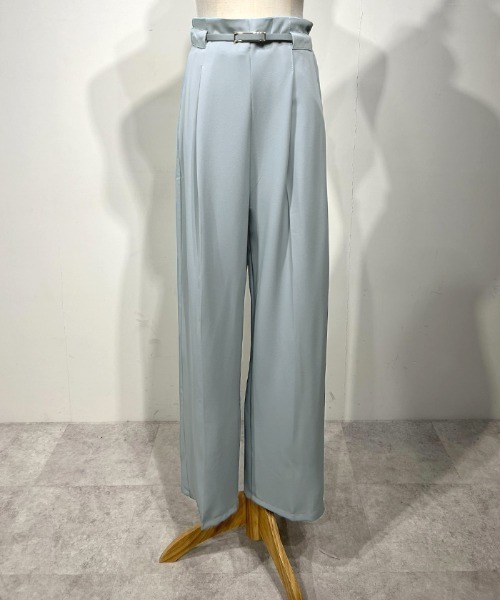 Futier land(フューティアランド)の「センタータックワイドパンツ(その他パンツ・レディース・アイボリー/グリーン/ブルー・MEDIUM/LARGE)」の6枚目の写真