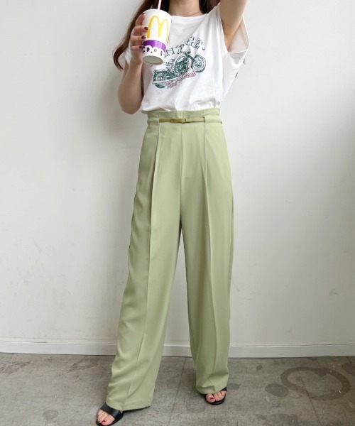 Futier land(フューティアランド)の「センタータックワイドパンツ(その他パンツ・レディース・アイボリー/グリーン/ブルー・MEDIUM/LARGE)」の18枚目の写真