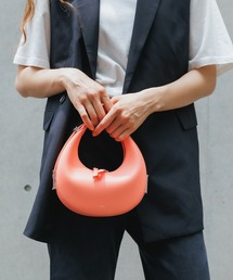 OSOI/オソイ TONI MINI ハンドバック サークル型 ミニバッグ