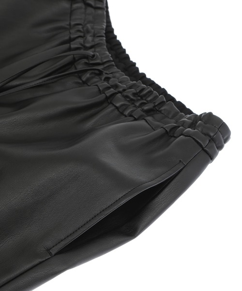 1er Arrondissement(プルミエアロンディスモン)の「WASHABLE FAKE LAMBSKIN パンツ(その他パンツ・レディース・ブラック・38/36)」の9枚目の写真
