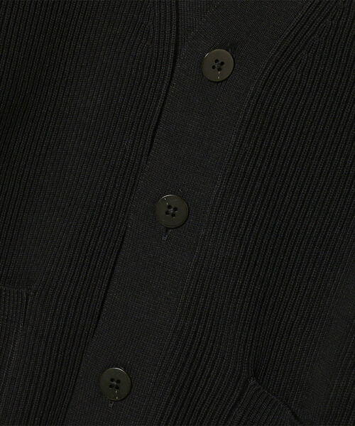 BEAMS LIGHTS（ビームスライツ）の「BEAMS LIGHTS / 9ゲージ シルケット 畦編み カーディガン 22（カーディガン/ボレロ・メンズ・ブラック/ネイビー・SMALL/MEDIUM/LARGE）」の6枚目の写真