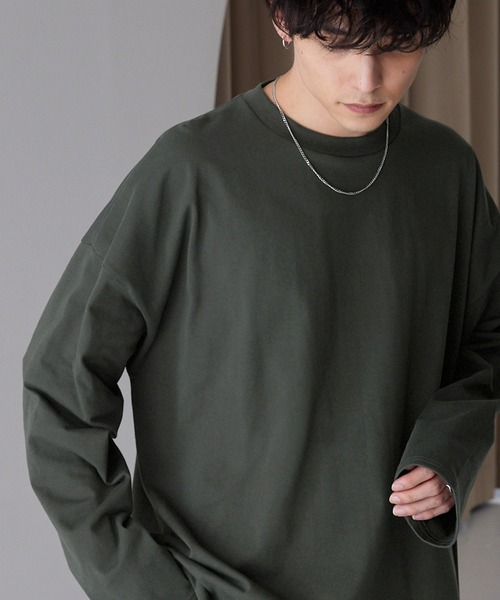 MONO-MART（モノマート）の「リラックスルーズベーシックT オーバーサイズ ラスティックコットン L/Sカットソー（Tシャツ/カットソー・メンズ・ホワイト/ブラック/ダークオリーブ/グレイッシュブルー/チャコール/ライトベージュ/ライトグレー/グレー系/ライトブルー/オリーブ/スモークピンク/パープル/ベージュ/ライトブラウン/ブラウン/ダークネイビー/スモークグレー/ライトグリーン/チェリーレッド/ダークブラウン/ダークブルー・M/L/S/XL）」の6枚目の写真