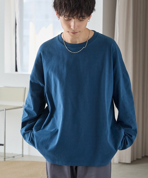 MONO-MART（モノマート）の「リラックスルーズベーシックT オーバーサイズ ラスティックコットン L/Sカットソー（Tシャツ/カットソー・メンズ・ホワイト/ブラック/ダークオリーブ/グレイッシュブルー/チャコール/ライトベージュ/ライトグレー/グレー系/ライトブルー/オリーブ/スモークピンク/パープル/ベージュ/ライトブラウン/ブラウン/ダークネイビー/スモークグレー/ライトグリーン/チェリーレッド/ダークブラウン/ダークブルー・M/L/S/XL）」の16枚目の写真