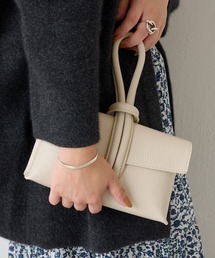 BEARDSLEY | 【新色オフホワイト入荷・先行販売】本革なのに軽量・イタリア製老舗メーカーのHERNAN バッグ(ハンドバッグ)