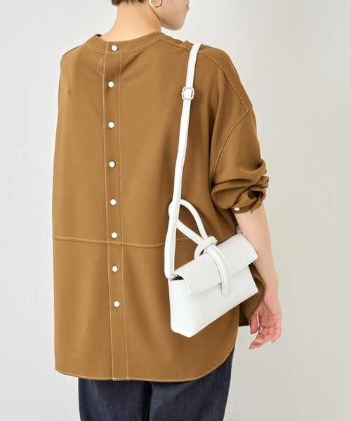 BEARDSLEY(ビアズリー)の「【新色オフホワイト入荷・先行販売】本革なのに軽量・イタリア製老舗メーカーのHERNAN バッグ(ハンドバッグ・レディース・グレー/オフホワイト/キャメル/グリーン・FREE)」の12枚目の写真