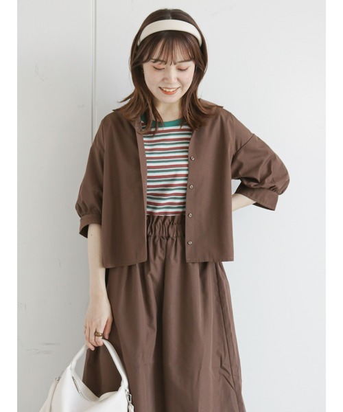 ehka sopo(エヘカソポ)の「パフスリーブ開襟シャツ(セットアップ可)(シャツ/ブラウス・レディース・グリーン/ブラウン/ブラック・フリ-)」の3枚目の写真