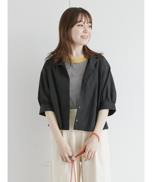 ehka sopo(エヘカソポ)の「パフスリーブ開襟シャツ(セットアップ可)(シャツ/ブラウス・レディース・グリーン/ブラウン/ブラック・フリ-)」の2枚目の写真