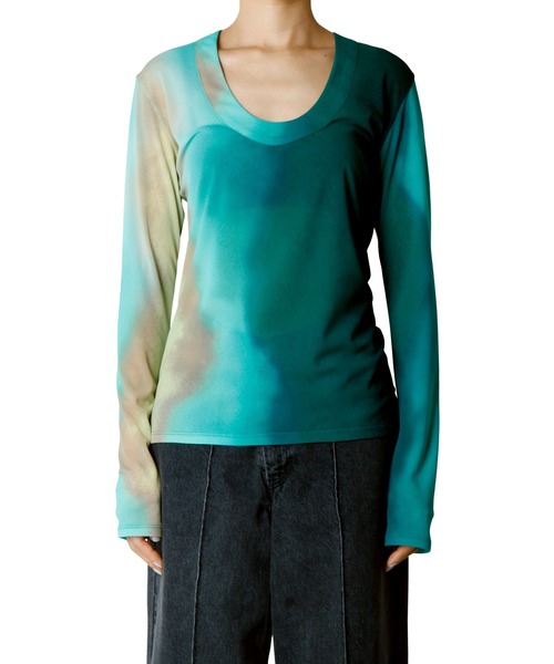 LE CIEL BLEU(ルシェルブルー)の「グラデーションジャージートップス / Gradation Jersey Top(Tシャツ/カットソー・レディース・パープル/グリーン・38/36)」の14枚目の写真