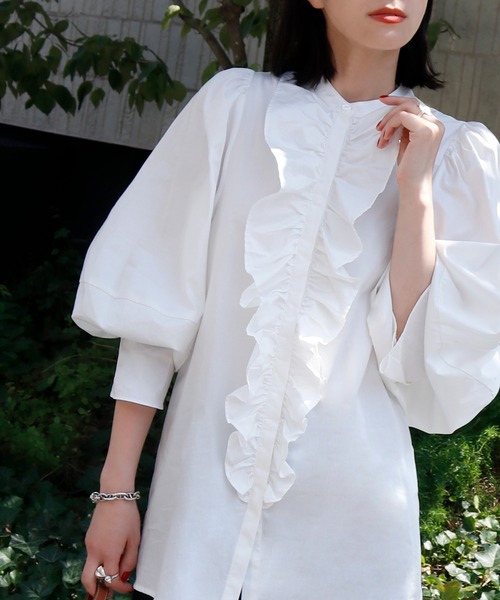 ELFRANK（エルフランク）の「【綿100％使用】フロントフリルボリューム袖チュニックブラウス【洗える】（シャツ/ブラウス・レディース・ブラック/オフホワイト/ピンク・FREE）」の8枚目の写真