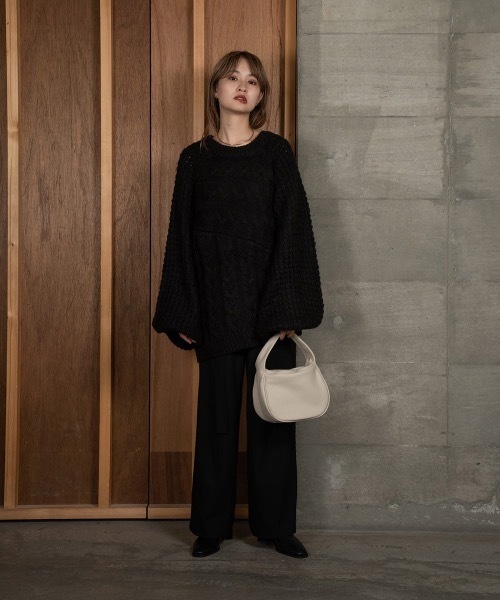 Amiur（エミレ）の「change pattern volume knit（ニット/セーター・レディース・ベージュ/アイボリー/ブラック・FREE）」の19枚目の写真