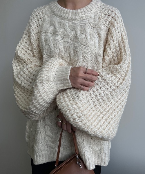 Amiur（エミレ）の「change pattern volume knit（ニット/セーター・レディース・ベージュ/アイボリー/ブラック・FREE）」の17枚目の写真