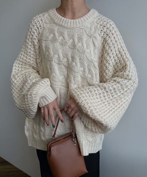 Amiur（エミレ）の「change pattern volume knit（ニット/セーター・レディース・ベージュ/アイボリー/ブラック・FREE）」の21枚目の写真