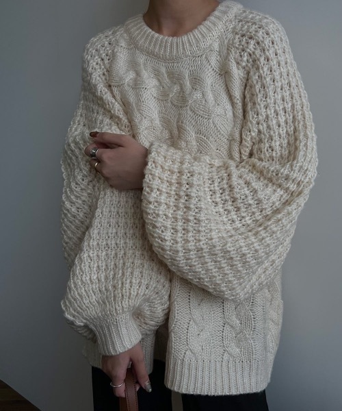 Amiur（エミレ）の「change pattern volume knit（ニット/セーター・レディース・ベージュ/アイボリー/ブラック・FREE）」の15枚目の写真