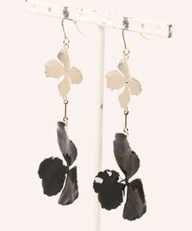 LANVIN en Bleu(ランバンオンブルー)の「フラワーモチーフ LANVIN en Bleu(ランバンオンブルー)の「フラワーモチーフ