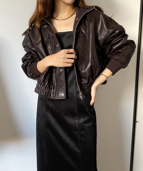 callautia（カラウティア）の「ハイネックレザーショートブルゾン（ブルゾン・レディース・ブラック/ライトベージュ/ブラウン・SMALL/MEDIUM/LARGE）」の3枚目の写真