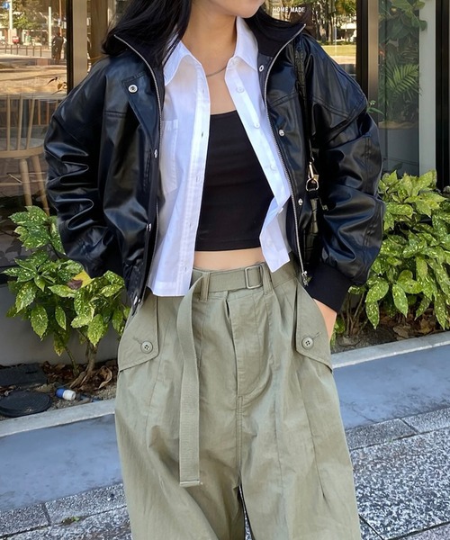 callautia（カラウティア）の「ハイネックレザーショートブルゾン（ブルゾン・レディース・ブラック/ライトベージュ/ブラウン・SMALL/MEDIUM/LARGE）」の19枚目の写真