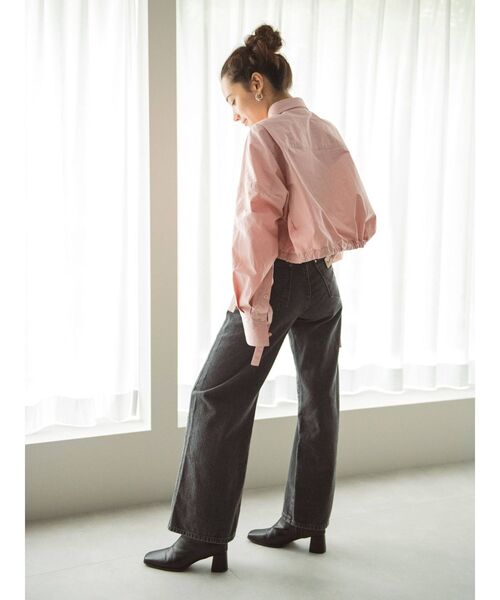 Ungrid（アングリッド）の「Wrangler別注 カラーストレートデニム（デニムパンツ・レディース・ブラック/ブラウン・24inch/25inch/26inch）」の10枚目の写真