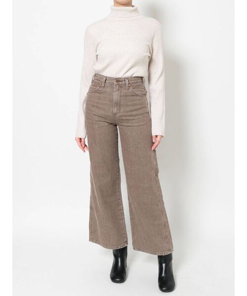 Ungrid（アングリッド）の「Wrangler別注 カラーストレートデニム（デニムパンツ・レディース・ブラック/ブラウン・24inch/25inch/26inch）」の18枚目の写真