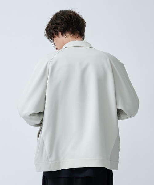 CITY TOKYO（シティトウキョウ）の「【洗える/シワ防止】NEOジェネレーションジップアップブルゾン リラックスフィット/異素材切り替えデザイン（ブルゾン・メンズ・ブラック/グレイッシュベージュ/グリーン・1/3/2）」の5枚目の写真