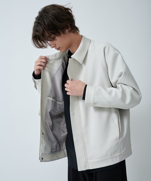 CITY TOKYO（シティトウキョウ）の「【洗える/シワ防止】NEOジェネレーションジップアップブルゾン リラックスフィット/異素材切り替えデザイン（ブルゾン・メンズ・ブラック/グレイッシュベージュ/グリーン・1/3/2）」の17枚目の写真