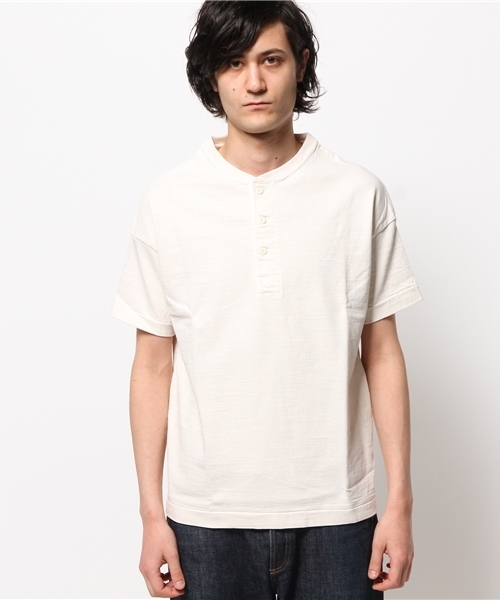 A VONTADE（アボンタージ）の「Big Henly Neck T-Shirts （Tシャツ/カットソー・メンズ・アイボリー/チャコールグレー/ブルー/ピンク・SMALL/MEDIUM）」の2枚目の写真