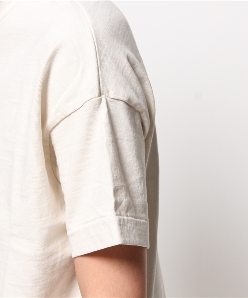 A VONTADE（アボンタージ）の「Big Henly Neck T-Shirts （Tシャツ/カットソー・メンズ・アイボリー/チャコールグレー/ブルー/ピンク・SMALL/MEDIUM）」の11枚目の写真