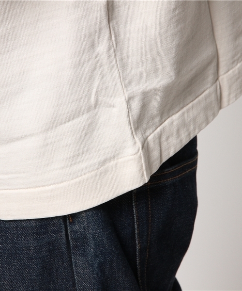 A VONTADE（アボンタージ）の「Big Henly Neck T-Shirts （Tシャツ/カットソー・メンズ・アイボリー/チャコールグレー/ブルー/ピンク・SMALL/MEDIUM）」の5枚目の写真