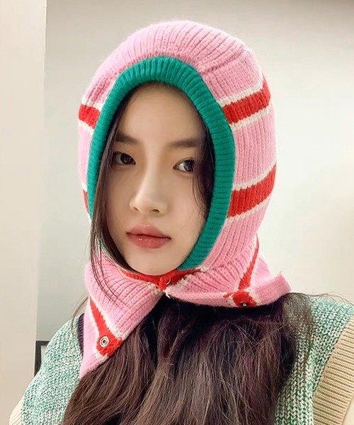 Felt-Maglietta(フェルトマリエッタ)の「ニットフードバラクラバ(ネックウォーマー/スヌード・レディース・グリーン/フューシャピンク/ピンク/ベージュ・FREE)」の13枚目の写真