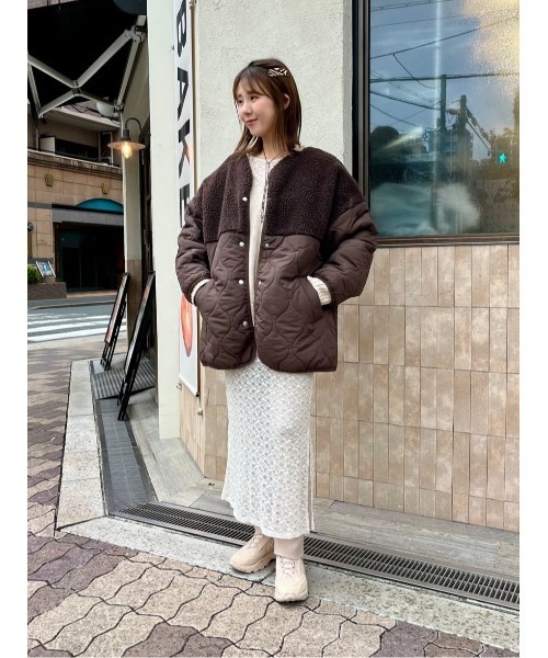 titivate（ティティベイト）の「ボア切替キルティングショートコート