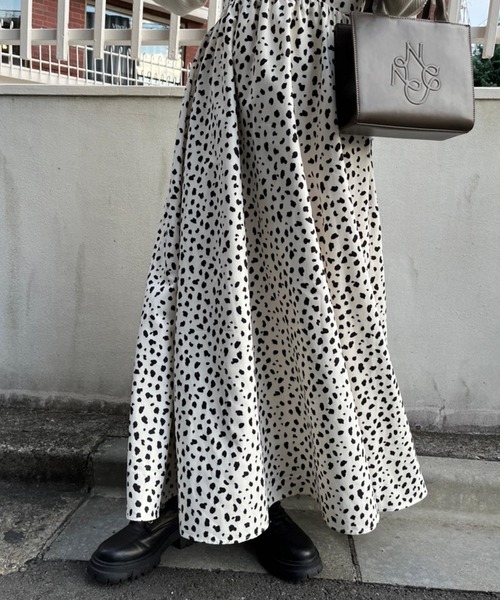 one after another NICE CLAUP（ワンアフターアナザーナイスクラップ）の「ボリューム感がポイント。Aラインキャミワンピース（ワンピース・レディース・ブラック/ピンク/モカ/ホワイト系その他・FREE）」の18枚目の写真