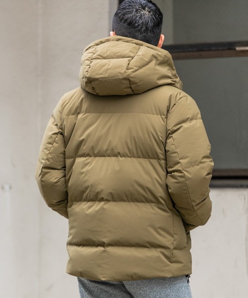 URBAN RESEARCH ROSSO MEN(アーバンリサーチロッソメン)の「『XLサイズあり』ファンクショナルストレッチグリーンダウンジャケット(ダウンジャケット/コート・メンズ・ブラック/カーキ/チャコールグレー/パープル系その他・MEDIUM/LARGE/X-LARGE)」の5枚目の写真