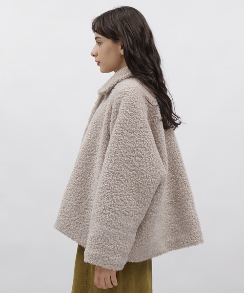 LAKOLE（ラコレ）の「ボアショートブルゾン / 174823（その他アウター・レディース・アイボリー/ブラック/サンドグレー・SMALL/MEDIUM）」の11枚目の写真