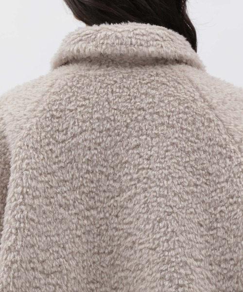 LAKOLE（ラコレ）の「ボアショートブルゾン / 174823（その他アウター・レディース・アイボリー/ブラック/サンドグレー・SMALL/MEDIUM）」の14枚目の写真