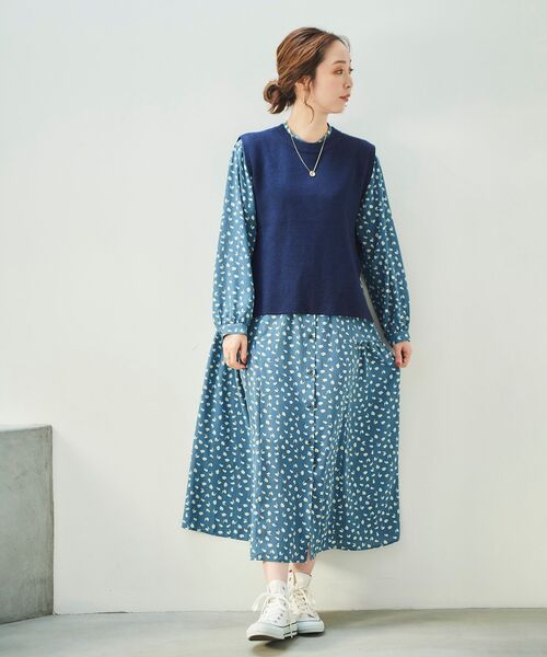 le.coeur blanc（ルクールブラン）の「レイヤードニットフラワーワンピース（ワンピース・レディース・ブラック系その他/ブルー系その他2・38）」の4枚目の写真