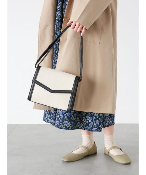 ehka sopo（エヘカソポ）の「キャンバスパイピングショルダーバッグ（ハンドバッグ・レディース・キャメル/ブラック/ブラウン・ﾌﾘ-）」の14枚目の写真