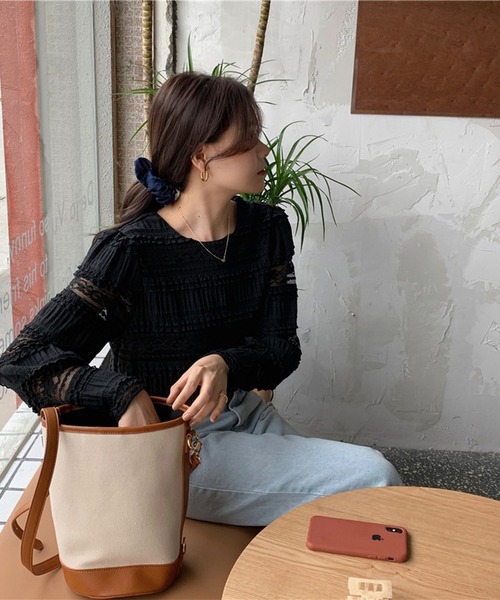 leune(ルネ)の「シャーリングレーストップス(Tシャツ/カットソー・レディース・ブラック・FREE)」の9枚目の写真