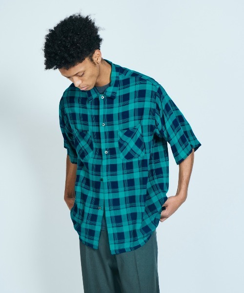 C.E.L.STORE（セルストア）の「DAN RIVER/ダンリバー CHECK BOX SS SHIRT チェックボックスSSシャツ（シャツ/ブラウス・メンズ・ベージュ/ブラック/グリーン/ブラック系・LARGE/X-SMALL/MEDIUM）」の4枚目の写真