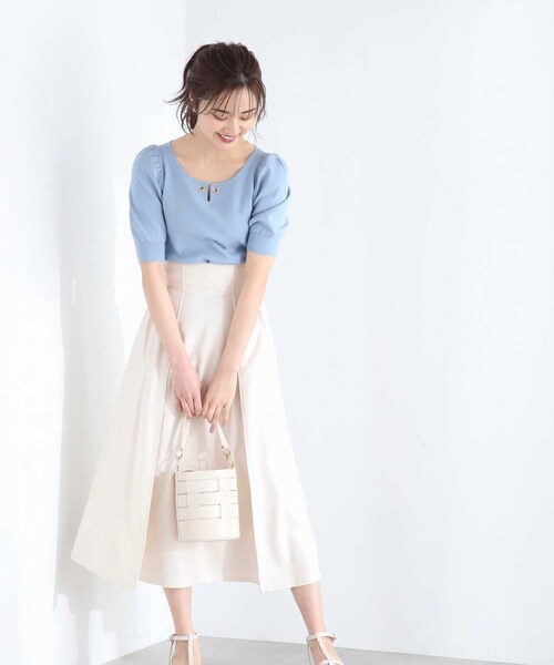 PROPORTION BODY DRESSING(プロポーションボディドレッシング)の「ヨークベルトタックスカート / 1213120500(スカート・レディース・オフホワイト/ブルー/ピンク・SMALL/X-SMALL/MEDIUM)」の8枚目の写真