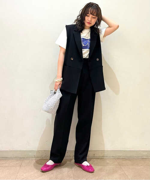 N.（N. Natural Beauty Basic）（エヌエヌナチュラルビューティーベーシック）の「◆ドライタッチジレジャケット（ベスト・レディース・ベージュ/ブラック・MEDIUM）」の10枚目の写真