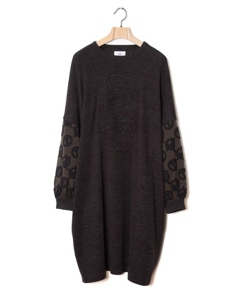 STOF（ストフ）の「STOF/ストフ/Queen Save A&P Huge Pulover（スウェット・メンズ・グレー/ブラック・SMALL/MEDIUM）」の14枚目の写真